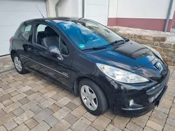 Schwarz Gebraucht 2012 Peugeot 207 Forever Limousine | 2.000 € (Superpreis)
