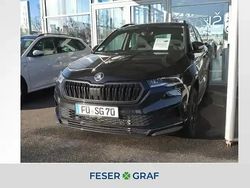 Blackmagicperleffekt Neu 2025 Skoda Karoq SportLine SUV | 46.100 €