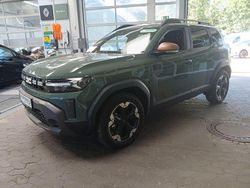 Grau Gebraucht 2024 Dacia Duster Extreme SUV | 28.430 € (Etwas zu teuer)