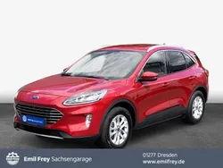 Rot Gebraucht 2022 Ford Kuga Titanium SUV | 27.940 € (Fairer Preis)