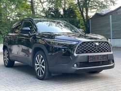 Schwarz Gebraucht 2025 Toyota Corolla Cross Team SUV | 31.900 €
