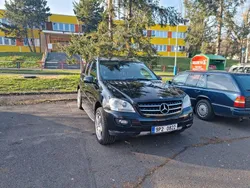 Schwarz Gebraucht 2005 Mercedes ML350 SUV | 6.200 € (Fairer Preis)
