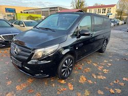Schwarz Gebraucht 2021 Mercedes Vito Van / Kleinbus | 21.400 € (Teuer)