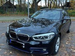 Schwarz Gebraucht 2016 BMW 118 Sport Line Kleinwagen | 14.600 € (Etwas zu teuer)