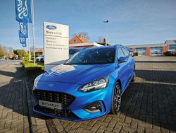 Dynamicblau metallic Gebraucht 2020 Ford Focus ST-Line Kombi | 19.990 € (Etwas zu teuer)