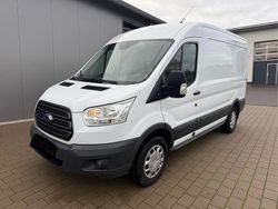 Weiß Gebraucht 2018 Ford Transit Basis Van / Kleinbus | 18.950 € (Etwas zu teuer)