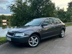 Grau Gebraucht 1999 Audi A3 Ambiente Kleinwagen | 1.100 € (Guter Preis)