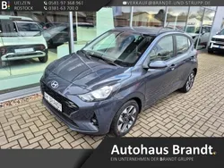 Grau Neu 2024 Hyundai i10 Trend Kleinwagen | 18.990 € (Fairer Preis)