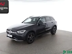 Grau (metallic) Gebraucht 2020 Mercedes GLC220 AMG SUV | 39.480 € (Fairer Preis)