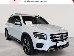 Digitalweiß metallic Gebraucht 2021 Mercedes GLB220 Progressive SUV | 33.090 € (Superpreis)