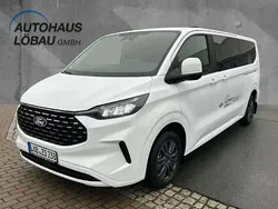 Frostweiss Gebraucht 2024 Ford Tourneo Custom Titanium Van / Kleinbus | 47.900 €