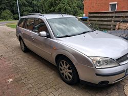 Silber Gebraucht 2003 Ford Mondeo Ghia Kombi | 2.300 € (Fairer Preis)