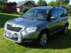 Grau Gebraucht 2012 Skoda Yeti Ambition SUV | 9.990 € (Fairer Preis)
