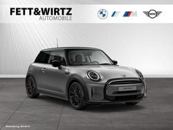 Moonwalk grey metallic Gebraucht 2021 Mini Cooper Classic Kleinwagen | 19.999 € (Guter Preis)