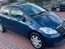 Blau Gebraucht 2009 Mercedes A160 Classic Limousine | 3.999 € (Fairer Preis)