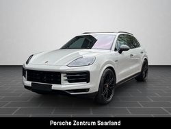 Weiß Gebraucht 2022 Porsche Cayenne SUV | 150.502 €