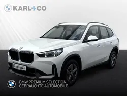 Weiss Gebraucht 2023 BMW X1 Sport Line SUV | 32.898 € (Fairer Preis)