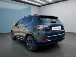 Grün Gebraucht 2022 Jeep Compass SUV | 23.499 € (Fairer Preis)