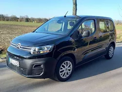 Schwarz Gebraucht 2022 Citroën Berlingo Live Van / Kleinbus | 19.800 € (Fairer Preis)