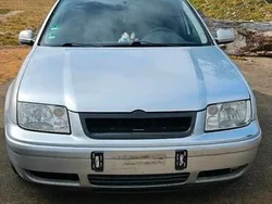 Silber Gebraucht 1999 VW Bora Limousine | 1.350 € (Fairer Preis)