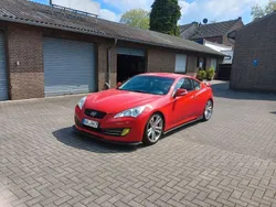 Rot Gebraucht 2012 Hyundai Genesis Turbo Coupé | 11.500 € (Guter Preis)