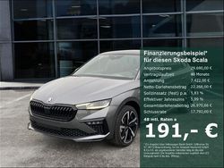 Grau Gebraucht 2024 Skoda Scala Monte Carlo Kleinwagen | 29.690 €
