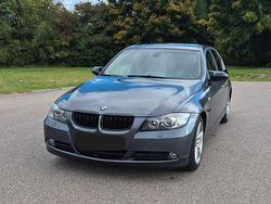 Grau Gebraucht 2004 BMW 325 Limousine | 8.500 € (Fairer Preis)