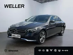 Gruen Gebraucht 2023 Mercedes E200 Avantgarde Limousine | 40.490 € (Guter Preis)