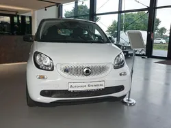 Weiß Gebraucht 2018 Smart ForFour Electric Drive Limousine | 8.995 € (Fairer Preis)