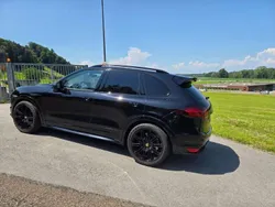 Schwarz Gebraucht 2013 Porsche Cayenne Turbo SUV | 18.900 €