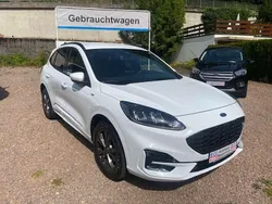 Frostweiss Gebraucht 2022 Ford Kuga ST-Line SUV | 30.660 € (Teuer)