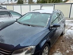 Blau Gebraucht 2011 VW Passat Comfortline Kombi | 4.300 € (Guter Preis)