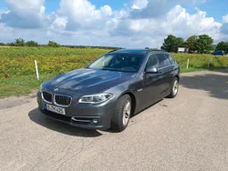 Grau Gebraucht 2016 BMW 530 Kombi | 23.500 € (Fairer Preis)