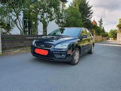 Blau Gebraucht 2006 Ford Focus Limousine | 750 € (Superpreis)