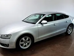 Eissilber metallic Gebraucht 2011 Audi A5 Sportback Ambiente Coupé | 7.999 €