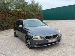 Silber Gebraucht 2013 BMW 318 Luxury Line Kombi | 6.800 € (Teuer)