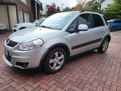 Silber Gebraucht 2009 Suzuki SX4 Style SUV | 5.950 € (Guter Preis)