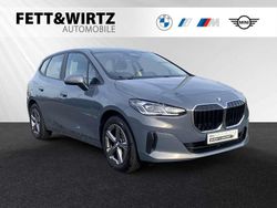 Sparkling kupfergrau Gebraucht 2024 BMW 216 Active Tourer Efficient Dynamics Van / Kleinbus | 25.780 € (Fairer Preis)