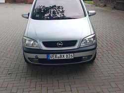 Silber Gebraucht 2000 Opel Zafira Van / Kleinbus | 1.800 € (Fairer Preis)