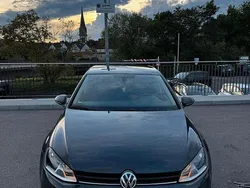 Grau Gebraucht 2015 VW Golf VII Edition Kleinwagen | 10.000 € (Fairer Preis)