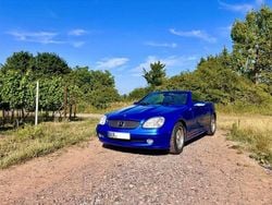 Blau Gebraucht 2001 Mercedes SLK200 Cabrio | 5.749 € (Fairer Preis)