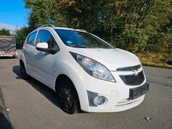 Weiß Gebraucht 2011 Chevrolet Spark Kleinwagen | 1.899 € (Guter Preis)