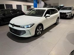 Weiß Gebraucht 2025 VW Passat Business Kombi | 31.990 € (Fairer Preis)