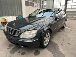 Schwarz Gebraucht 2001 Mercedes S500 Limousine | 9.900 € (Teuer)