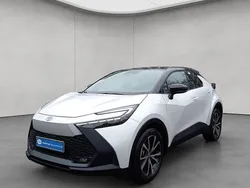 Weiß Gebraucht 2025 Toyota C-HR SUV | 34.490 € (Fairer Preis)