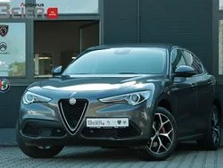 Grau Gebraucht 2018 Alfa Romeo Stelvio Super SUV | 28.480 € (Teuer)