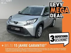 Silber Gebraucht 2023 Toyota Aygo Kleinwagen | 13.990 € (Fairer Preis)