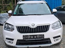 Candyweiss Gebraucht 2017 Skoda Yeti Ambition SUV | 9.000 € (Guter Preis)