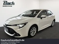 Weiß Gebraucht 2024 Toyota Corolla Business Edition Kleinwagen | 25.990 € (Superpreis)