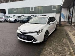 Weiß Gebraucht 2021 Toyota Corolla Hybrid Team Kombi | 23.460 € (Superpreis)